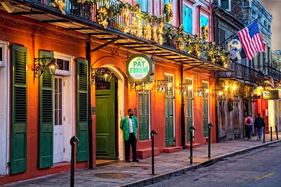 Pat O'briens Bar, New Orleans Bar, French Quarter Bars, Hurricane