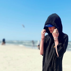 Black Surf Poncho - Adult Hooded Towel Changing Robe - Ideal Gift for Surfers, Men - Christmas Gift