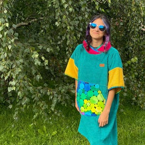 Bubblepop – Colorful Kids & Adult Poncho Towel | Cotton Terry | Personalized Gift | Handmade Hooded Poncho for Beach, Pool or Bath Time