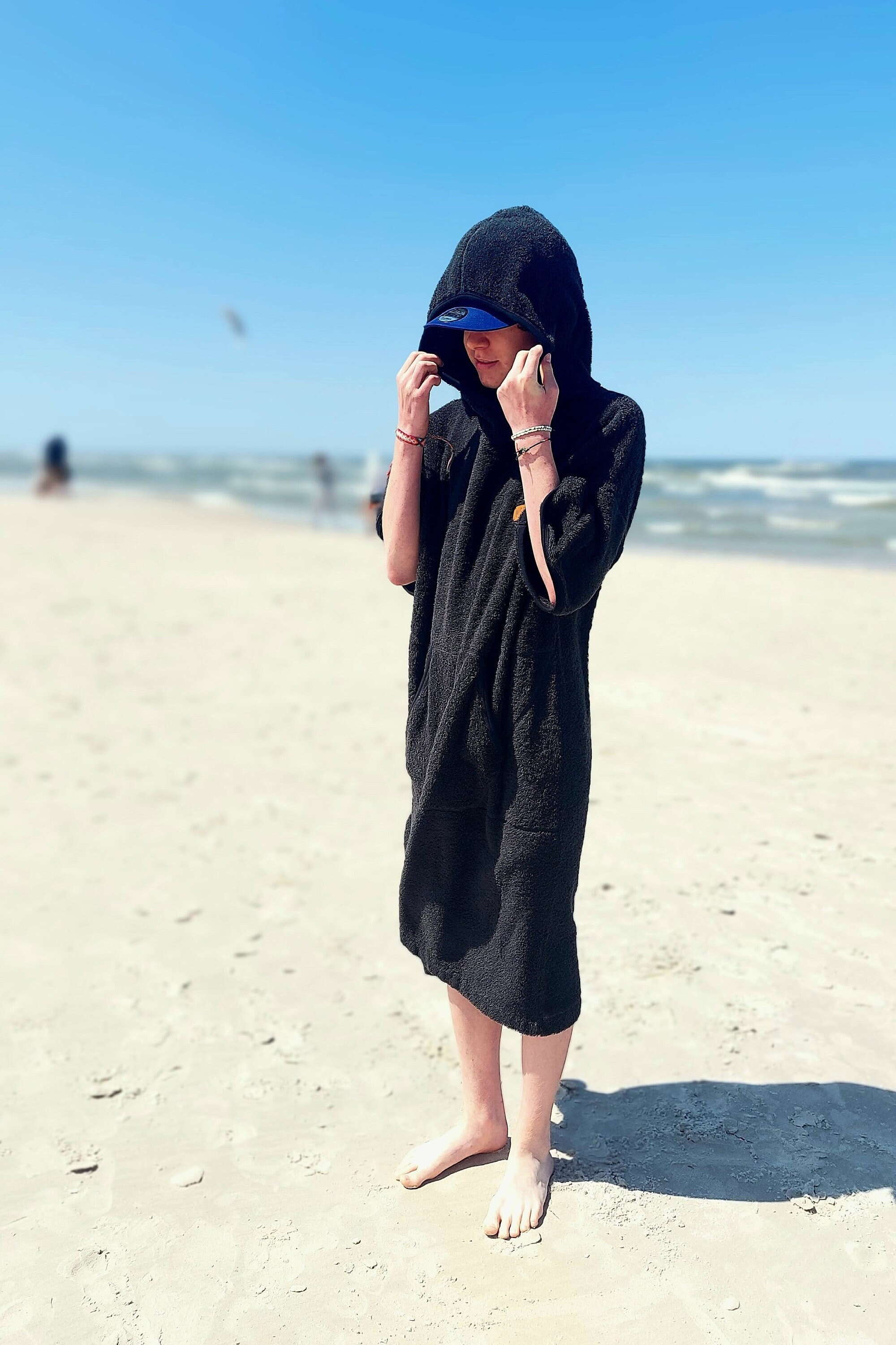 Black Cotton Surf Poncho: Cotton Hooded Changing Robe for Adults and Kids