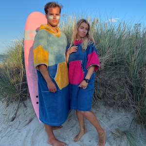 Surf Poncho 100 % Algodón Bella Fucsia Toalla con capucha Swim Parka Cambio de bata Regalo para adultos para Surfer Poncho para niña Regalo de Navidad para ella imagen 7