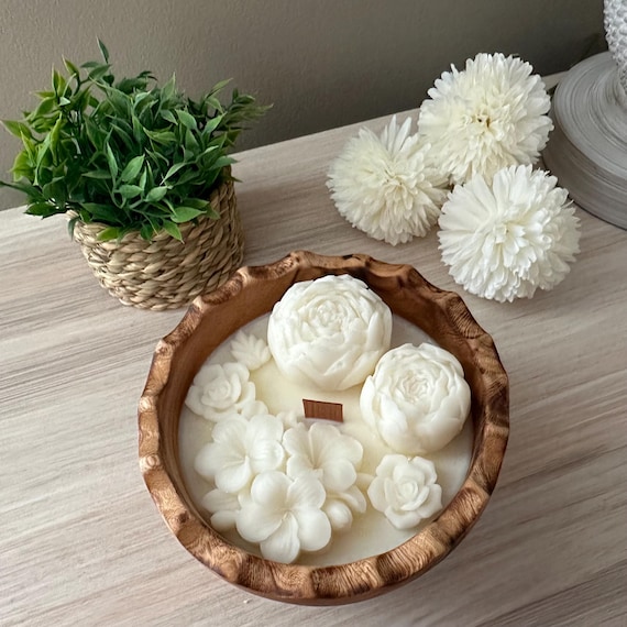 Wooden bowl candle| Flower Candle | Mother's Day gift | Anniversary gift | Home Decor | Birthday Gift | Gift for her | Housewarming gift