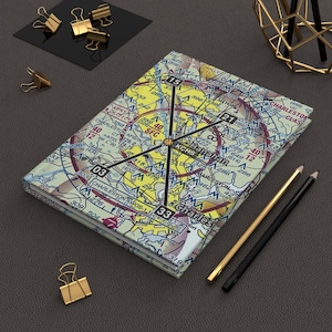 Carta seccional de aviación personalizada, diario de tapa dura con acabado mate, regalo de piloto personalizado, VFR, regalo de aeropuerto personalizado