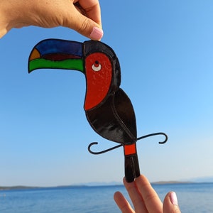 The Keel-billed Toucan Stained Glass Suncatcher Window Hanging, Rainbow billed Toucan Ornament, Toucan Gifts, Unique decorations