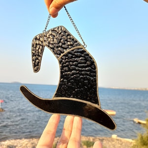 Stained Glass Witch Hat Suncatcher: Halloween Window Decor