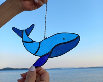 Whale Stained Glass Suncatcher Window Hanging, Glass Whale Ornament, Whale art gifts, Whale window decoration, Whale glass gifts