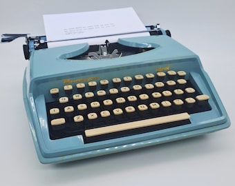 Blue Remington Idool Typewriter - Vintage jaren 1960 Baby Blue Volledig gerestaureerde typemachine met nieuw lint, Luxe Home Office Decor