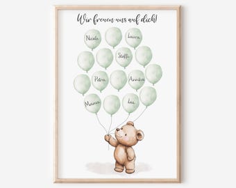 May include: A green and white illustrated print with a teddy bear holding balloons. The balloons have names written on them, including "Nicole", "Laura", "Steffi", "Petra", "Annika", "Lea", and "Mama". The text at the top of the print reads "Wir freuen uns auf dich!"