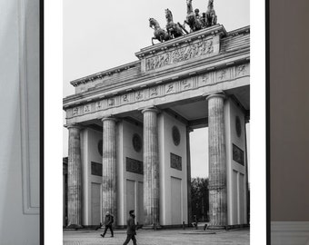 BERLIN Brandenburg Gate. Black and white street photography. Printable wall art, instant digital download.