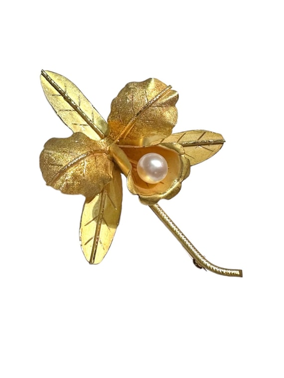 18k Yellow Gold Pearl Orchid Brooch