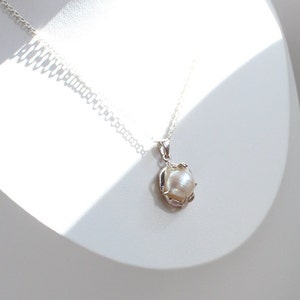 Genuine Baroque Pearl Pendant Necklace: Unique Handmade Pearl Pendant, Elegant Pearl Charm, Mother’s Day Pearl Gift, Handmade Jewelry