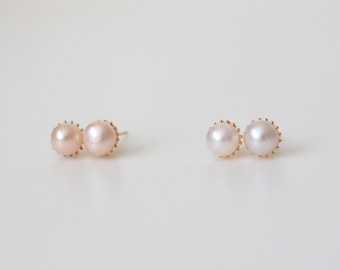 Pearl Studs Earrings, Petite Pearl Ear Studs, Minimalist Real Freshwater Pearl For Any Occasions, Wedding Earrings, Bridesmaid Gifts