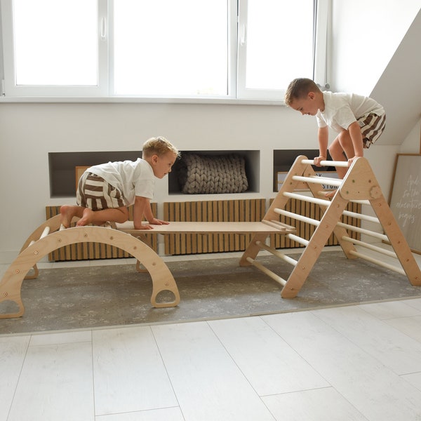 Hölzernes Kletterdreieck SET von 3 Montessori Dreieck mit Rutsche und Bogenwippe Montessori Kletterspielzeug Klettergerüst Indoor Kletterdreieck