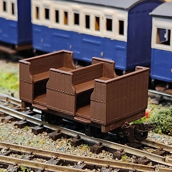 Standard Quarryman's Coach (double Pack) 009 Narrow Gauge, 3D