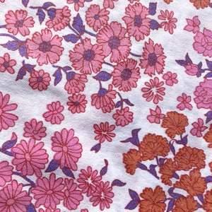 Vintage Cotton 1960s 1970s Floral Fabric Haberdashery Fabric Sewing Crafts Fat Quarters Napkins Hankies Handkerchief Pillowcase Swatch