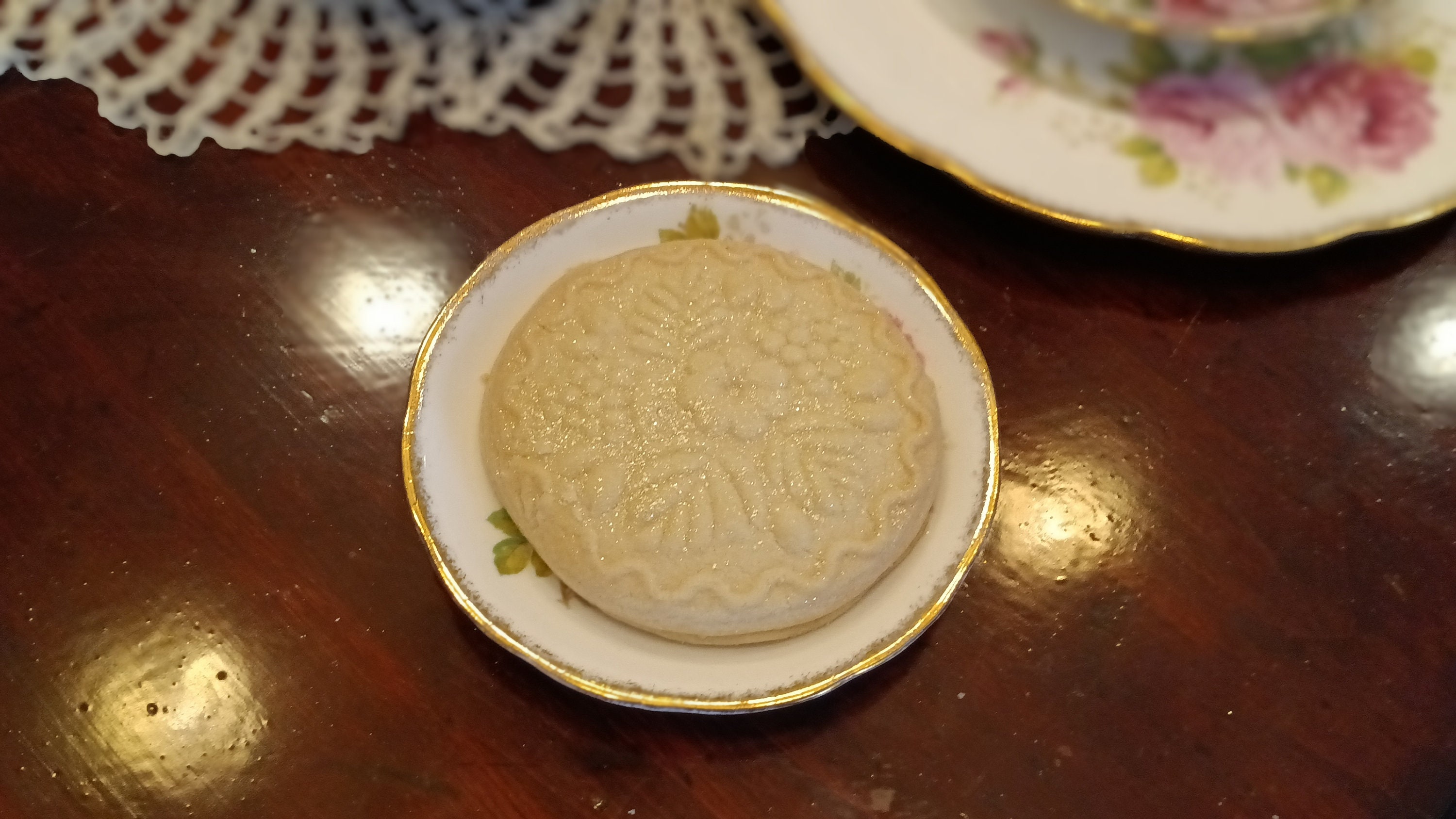 Gin and Tonic Handcrafted Shortbread Cookies — Elysian Fields Magic
