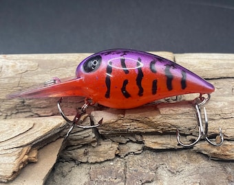 Pre-rapala Wiggle Wart in Natural Brown Craw V62 Clear Bill 