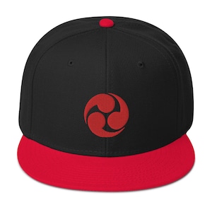 Red Tomoe Mitsudomoe Japanisches Symbol Bestickte Flat Bill Cap Snapback Hat
