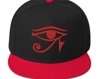Czapka z płaskim daszkiem z haftowanym motywem egipskiej bogini Red Eye of Ra