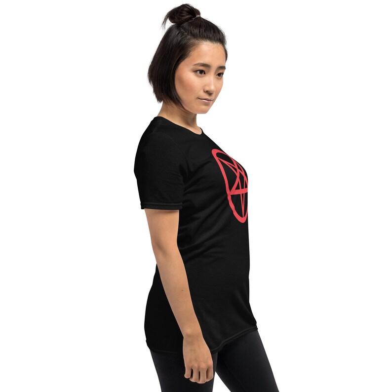 Red Classic Inverted Pentagram Occult Symbol Men's Short-sleeve T-shirt ...