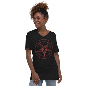 Sigil of Baphomet Insignia of Satan Women&#39;s Short Sleeve V-Neck T-Shirt Red Print