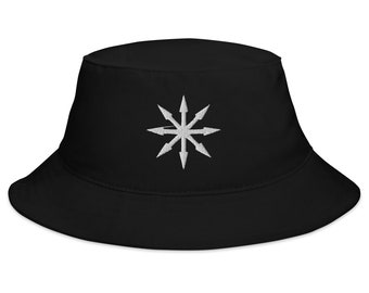 Kapelusz typu bucket hat z haftem „Symbol chaosu”