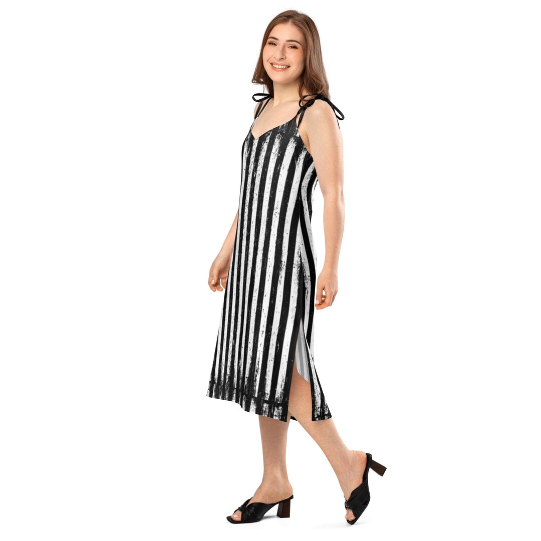 high neck black dress Women's High-Neck High-Stretch Knitted And Satin Flared Maxi Dre Size:3-4 years christmas sparkle Selena Gomez Wears White