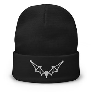 Flying Vampire Frame Bat Embroidered Cuff Beanie