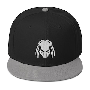 Predator Alien Hybrid Embroidered Flat Bill Cap Snapback Hat