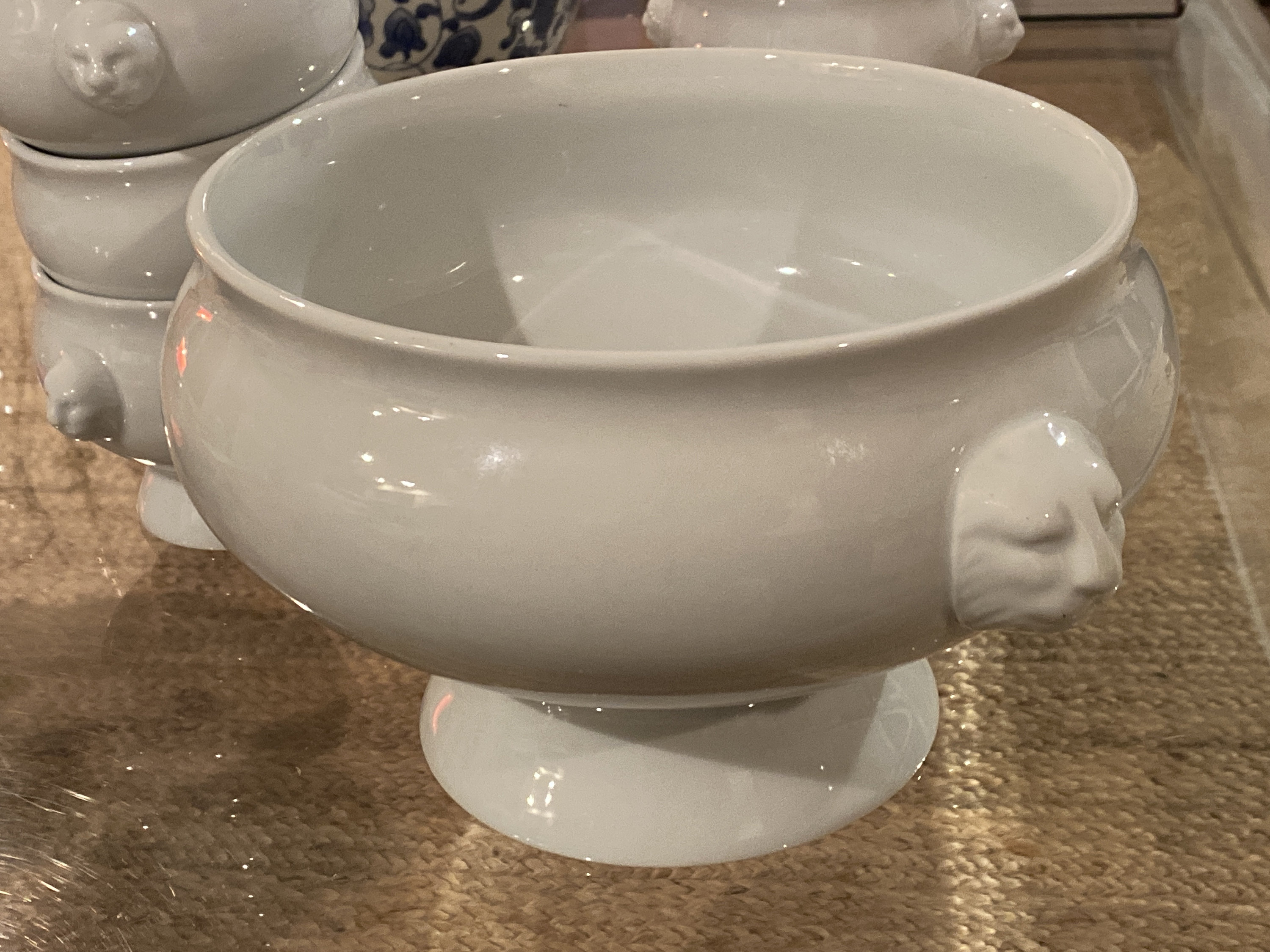 SOUPIERE PORCELAINE BLANCHE AVEC ANSES AUCKLAND 3L - Maison de la Porcelaine SOUPIERE PORCELAINE BLANCHE AVEC ANSES AUCKLAND 3L - Maison de la Porcelaine