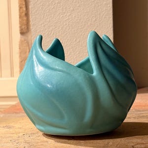 Van Briggle Pottery Aqua Blue Lotus Leaf Tulip Bowl Vase