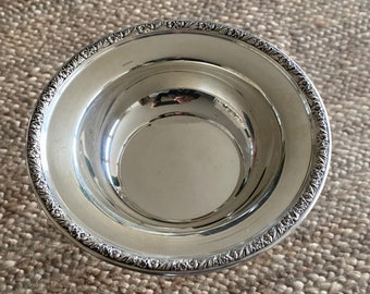 Wallace Silver Plate Deep Bowl 23C106 Floral Rim