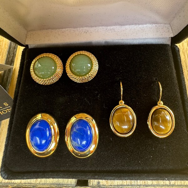 Vintage Joan Rivers Classic Collection Earring Set