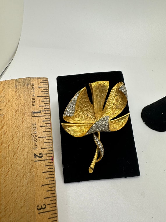 Vintage Crystal Encrusted Leaf Brooch and Matchin… - image 6