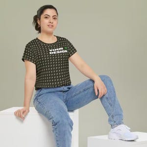 Custom Women&#39;s Soft Short Sleeve Tee: Everyday Fashion Top