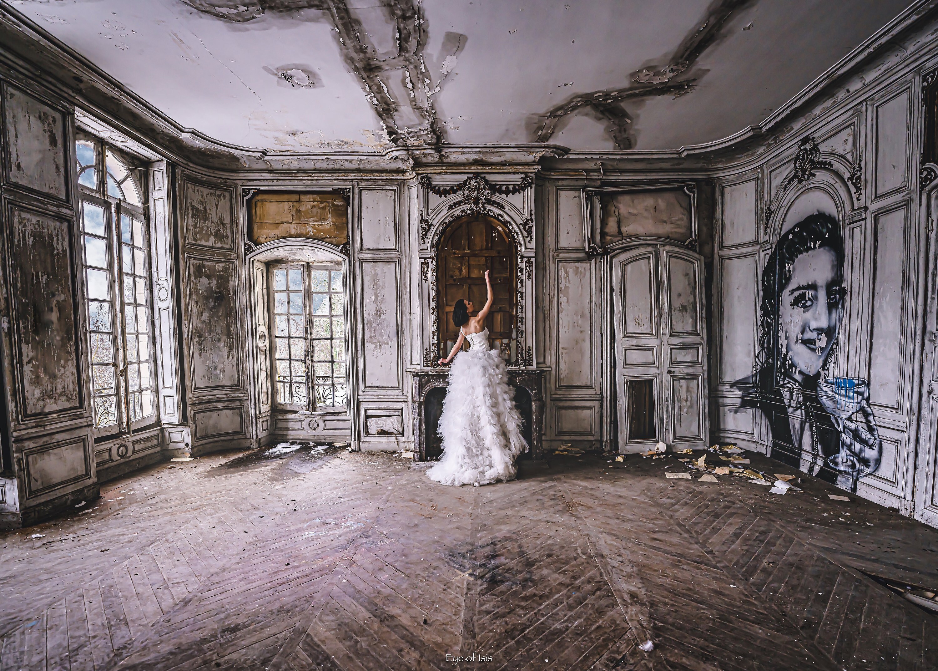 Customizable photograph of abandoned castle, urbex art print in limited edition of 30 copies, "Olympe"