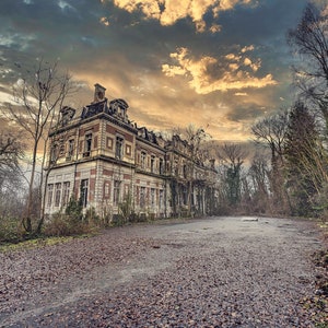 Customizable photograph of abandoned castle in France, urbex art print in limited edition of 30 copies, &quot;Château Fruminet&quot;