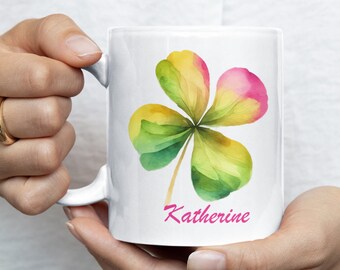 Tazas personalizadas con nombre - Taza de café de cerámica blanca de 11 oz y 15 oz - Diseño de trébol de cuatro hojas en acuarela - Primavera - Amuleto de la suerte - Día de San Patricio