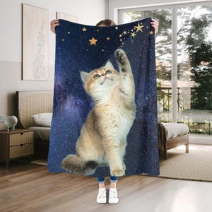 Plush Velveteen Blanket - Giant Galaxy Cat Design - Soft Fleece Throw - Warm and Snuggly Bedding - Gift Idea For Any Occasion - 3 Sizes