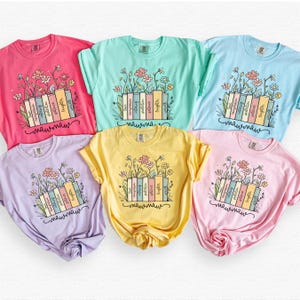 Comfort Colors Mawmaw Shirt, Floral Grandma Tee, Cute Grammy Tshirt, Grandma Sweatshirt, Grandma Defintion Tee, Grandma Gift From Grandkid