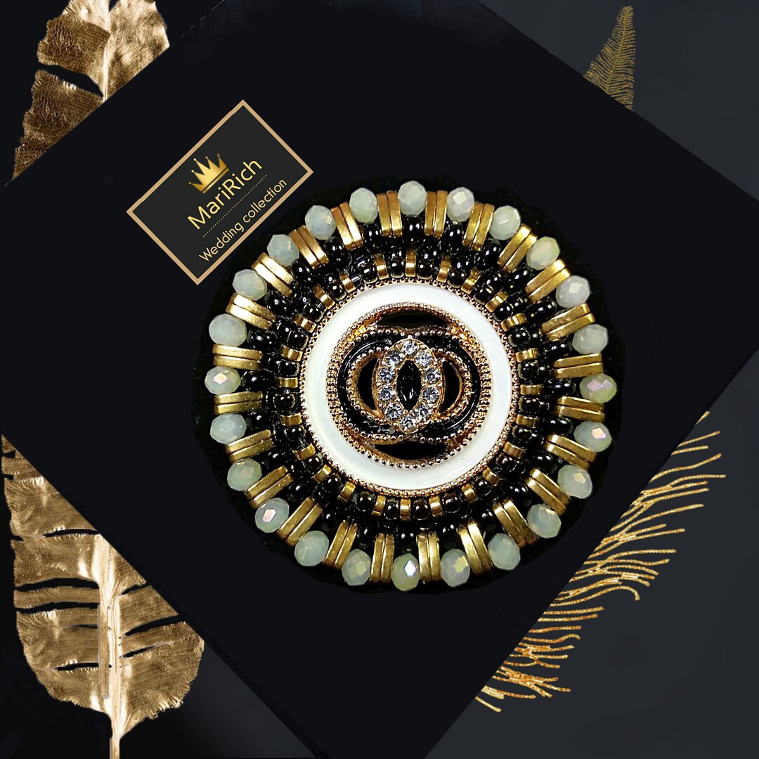 Broche Vintage Plaquée Or élégante - Bijou Occasion En Bon état Avec Traces D'usure