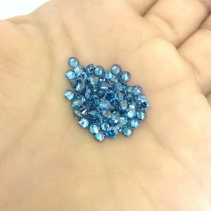 Fancy Vivid Blue Diamonds/ CVD Lab Grown Blue Diamond/ VS Clarity Round Brilliant Cut Loose Diamond by Piece/2.8mm, 2.9mm, 3mm, 3.1mm, 3.2mm