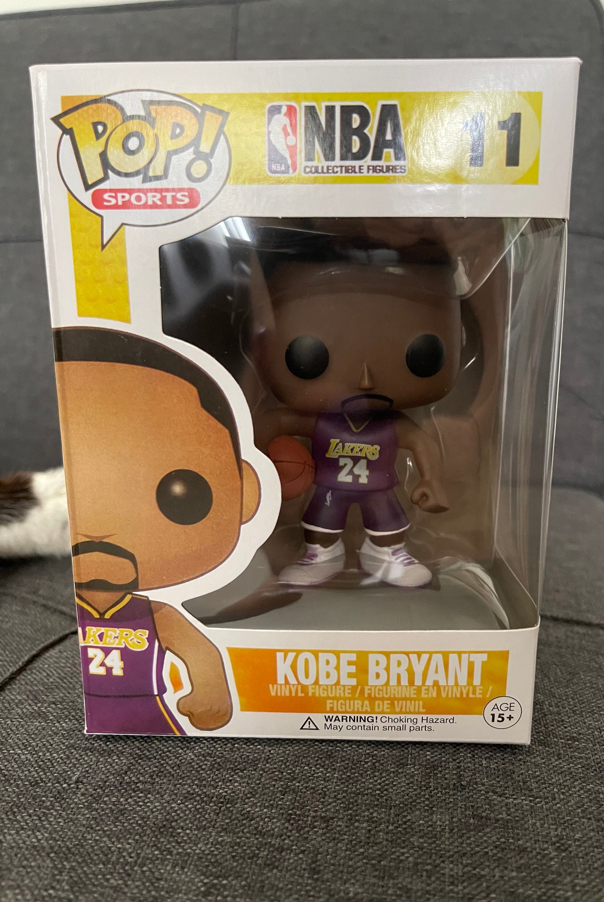 Funko Pop! Sports NBA Kobe Bryant (#24 Jersey) Figure #11 - US