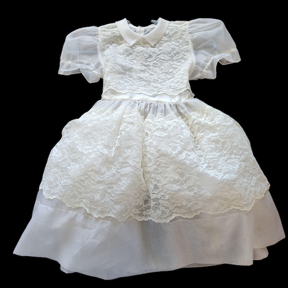chinese dress ladies Cuteighteen Teens Peter Pan Collar Floral Button Down Dress Japanese Lolita  Vintage Cute Summer Lace Baby Doll Dress (White) at Amazon Women's Clothing  store