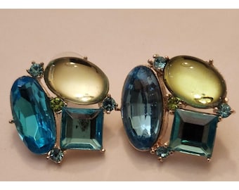Pendientes de clip Avon Vintage azules y verdes con pedrería