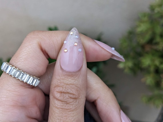 Diamonds and Pearls L Press-on Nails 