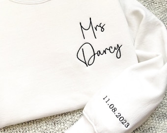 Custom Mrs sweatshirt Embroidered sweatshirt, Mrs Last Name Crewneck Personalized Gift for Bride future mrs honeymoon shirt Engagement Gift
