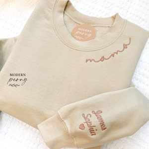 Mama Embroidered sweatshirt mama sweatshirt with kid name Mama Crewneck Sweatshirt Pregnancy Hospital Gift Custom Mom Shirt Mothers Day Gift