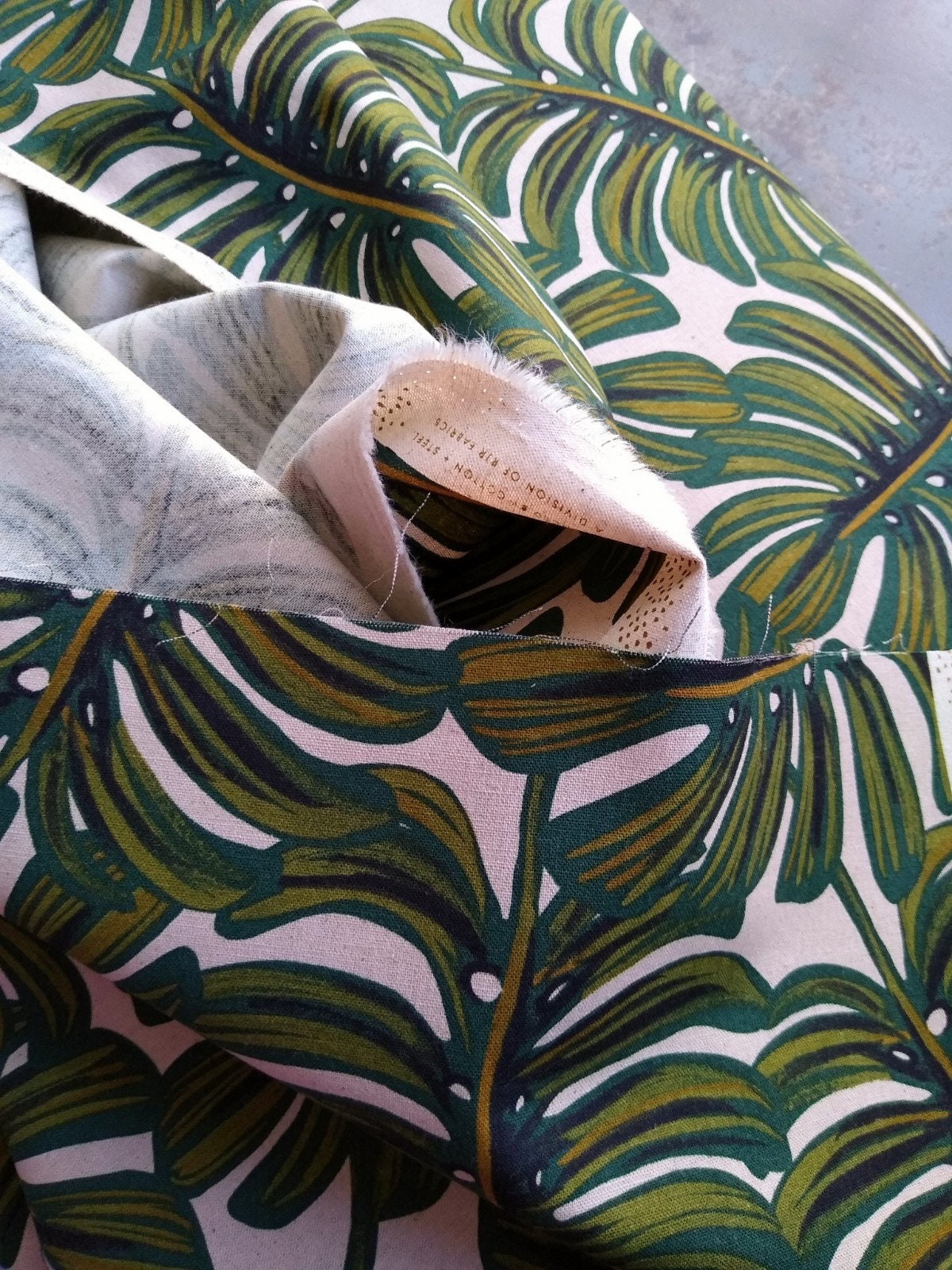 Cotton Linen Canvas / Monstera