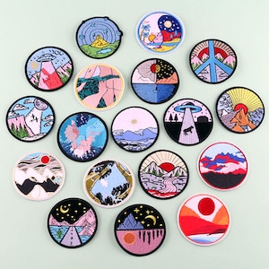 Round Iron On Patch Sew Mountain Sea Sun Lake Travel UFO Landscape Embroidered Emblem Badge for Backpack Hat Jacket Coat T-Shirt Decoration